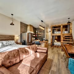 First level studio Unit #7 close to everything bike, ski, swim Zephyr Cove!