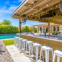 Beautiful Palm Desert Vacation Oasis.