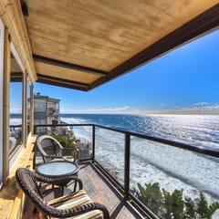 Ocean views steps to the water prime Laguna Beach 8 Villa Roma