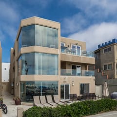 Good Vibrations | 3/3 Oceanfront Condo on the Sand & 150 feet to Belmont Park!