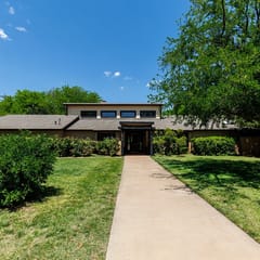 Peaceful Retreat near Texas Tech with Epic Game room!