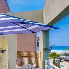 Mission Beach Family Haven: Ocean Views + Private Balconies + Garage