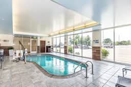 Starboard Point: Stunning Luxury Condo in the heart of DL! - Image 3