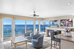 3 Unobstructed ocean view direct beach access! Oceanfront Villa with a Spectacular View (C) - Image 3