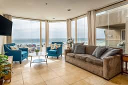 Good Vibrations | 3/3 Oceanfront Condo on the Sand & 150 feet to Belmont Park! - Image 4