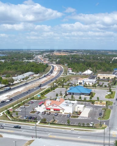 Citrus country in the rolling hills of Lake County, Florida