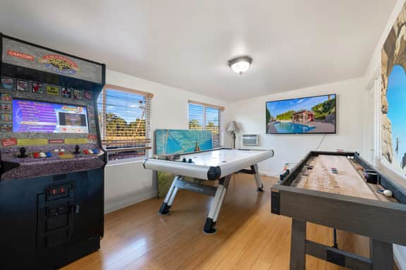 Palm Springs Vacation Oasis Private pool, game rm! - Image 3