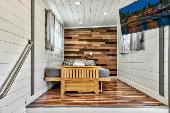 WWM Eastern Sierra year round Custom Tiny House - Image 4