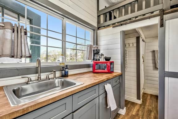 WWM Eastern Sierra year round Custom Tiny House - Image 2