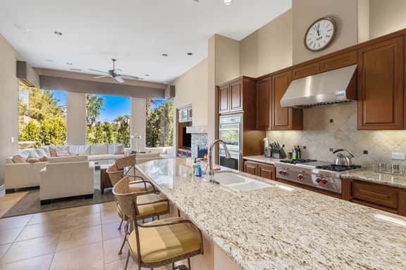 Incredible home in the beautiful Toscana Country Club - Image 3