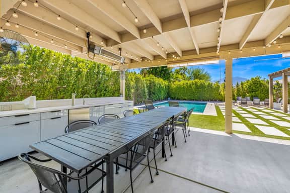 Beautiful Palm Desert Vacation Oasis. - Image 2