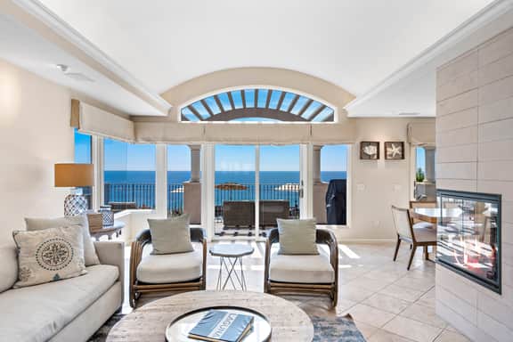 2 One of the best Ocean Views in Laguna, direct beach access Luxury Laguna (B) - Image 5