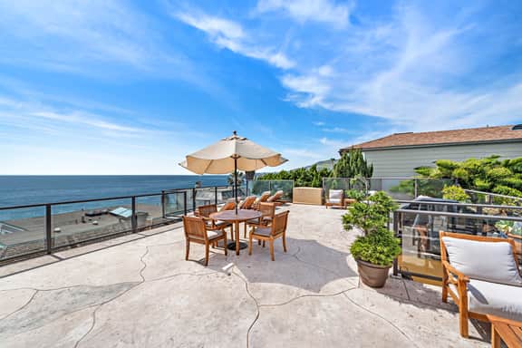 Swim, bike, relax, explore Laguna Beach 3 Villa D'Arte - Image 4