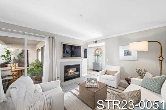 Cozy Condo in the prestigious Ritz Pointe community STR23-0051 - Image 3