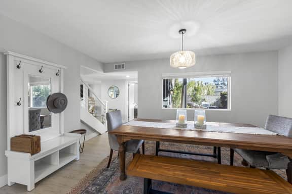 Kirmar Cove | California Calm 5 Bedroom Home with AC - Image 5