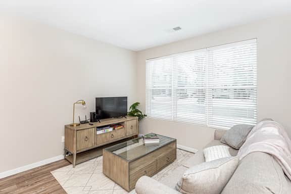 Cozy and Modern Condo in Fargo #104 - Image 3
