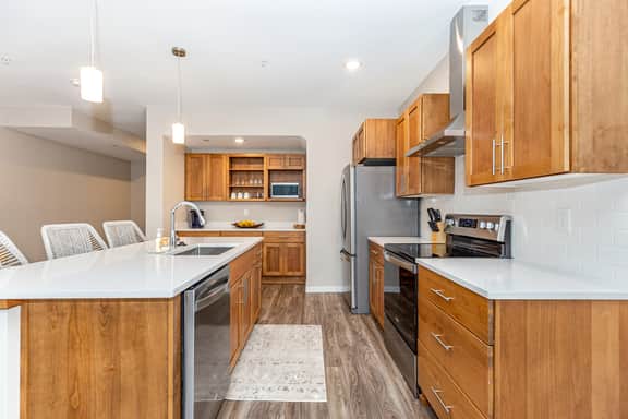 Cozy and Modern Condo in Fargo #104 - Image 2