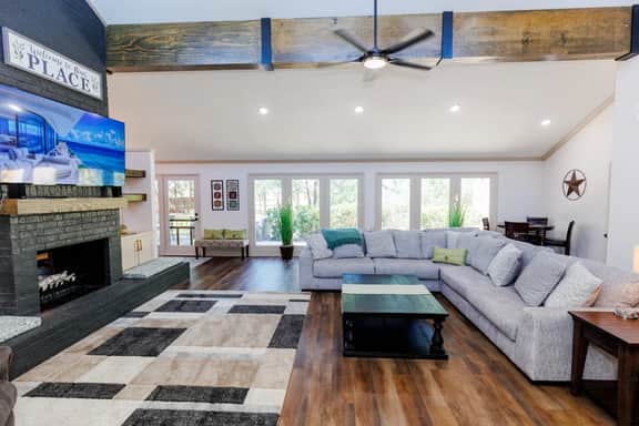 Peaceful Retreat near Texas Tech with Epic Game room! - Image 4
