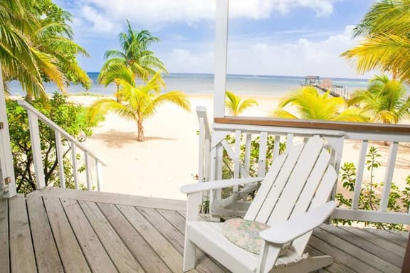 Dream Beach Home! Snorkel reef off 400' dock! - Image 1