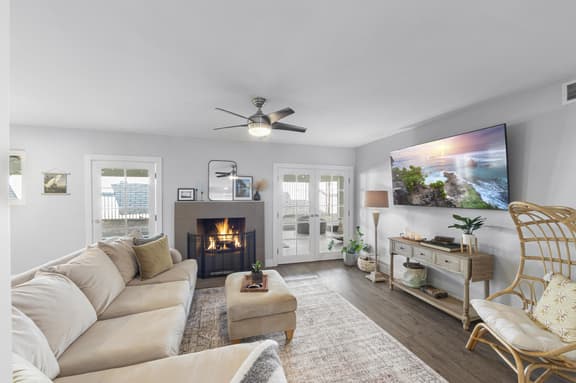 Kirmar Cove | California Calm 5 Bedroom Home with AC - Image 1