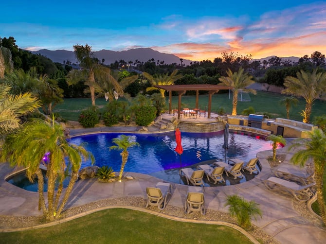 Inside Yucca Dunes: Sixteen Guests, 2.3 Acres, One Long Table