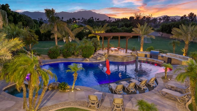 Inside Yucca Dunes: Sixteen Guests, 2.3 Acres, One Long Table